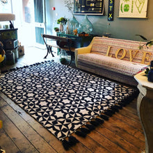 Load image into Gallery viewer, Starlet- Flat weave rug