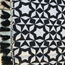 Load image into Gallery viewer, kilim rugs, geometric rugs, area rugs uk, black and white rugs, wool rugs, flat weave rugs