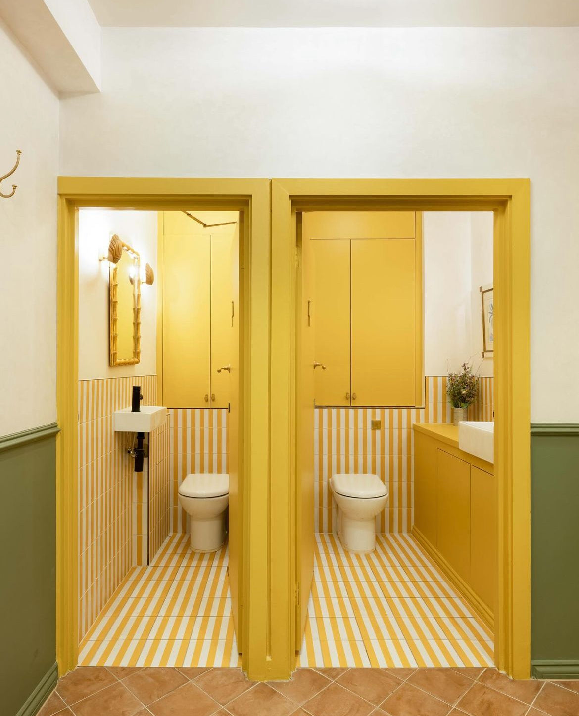 Load image into Gallery viewer, Yellow stripes - Porcelain tile